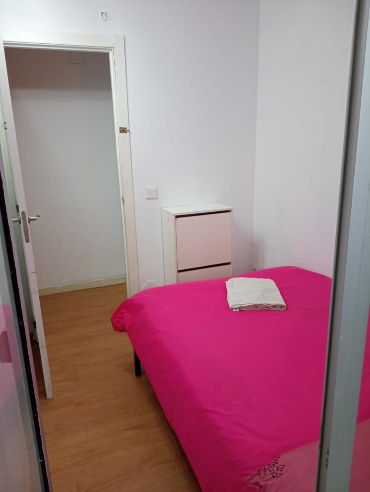 Apartamento 3 Dormitorios En Sanchez Preciados Madrid Dış mekan fotoğraf